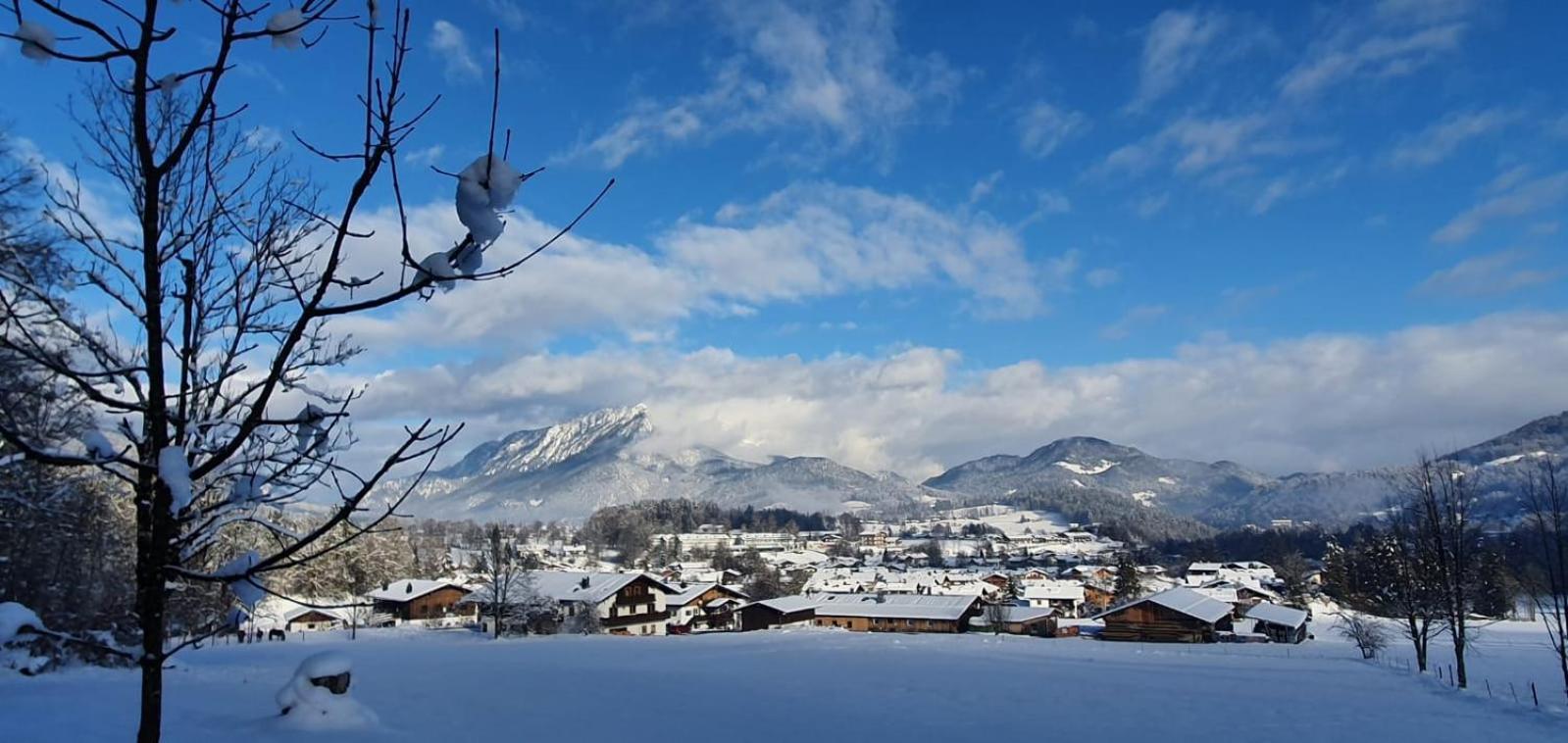 Traumhafte Ferienwohnung Im Alpinen Stil In Traumlage เชอเนา อัม เคอนิกเซ ห้อง รูปภาพ